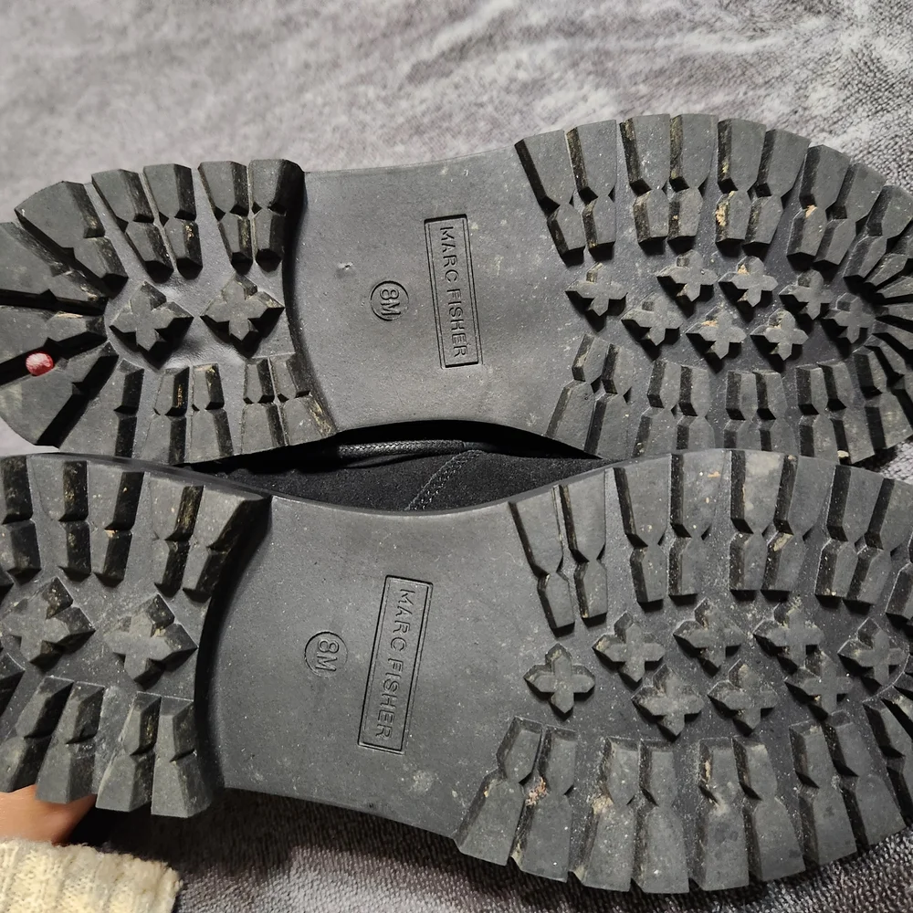 Marc Fisher Black and Cream Winter Boots with Cozy Lining - Picture 7 of 8